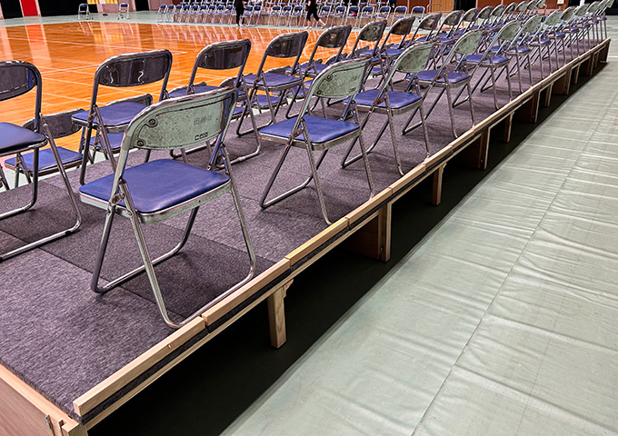 かんたん組み立て式ひな壇